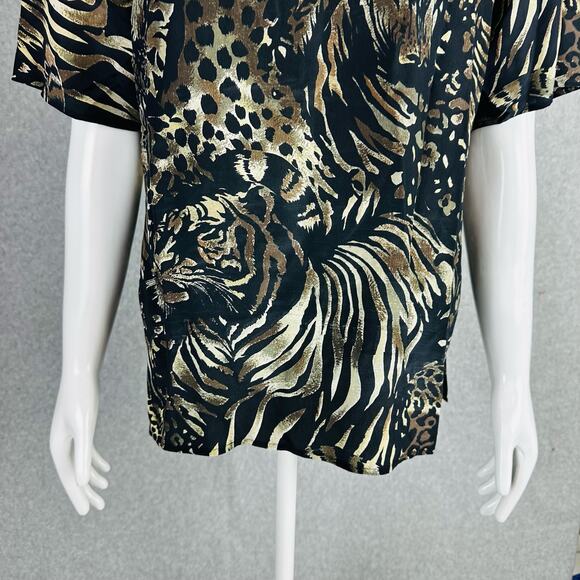 FU DA Womans Sz Medium Blouse Black Animal Print 100% Silk Short Sleeve - Picture 8 of 8